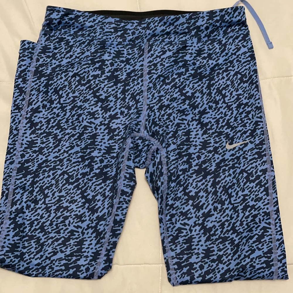 Nike women’s leggings